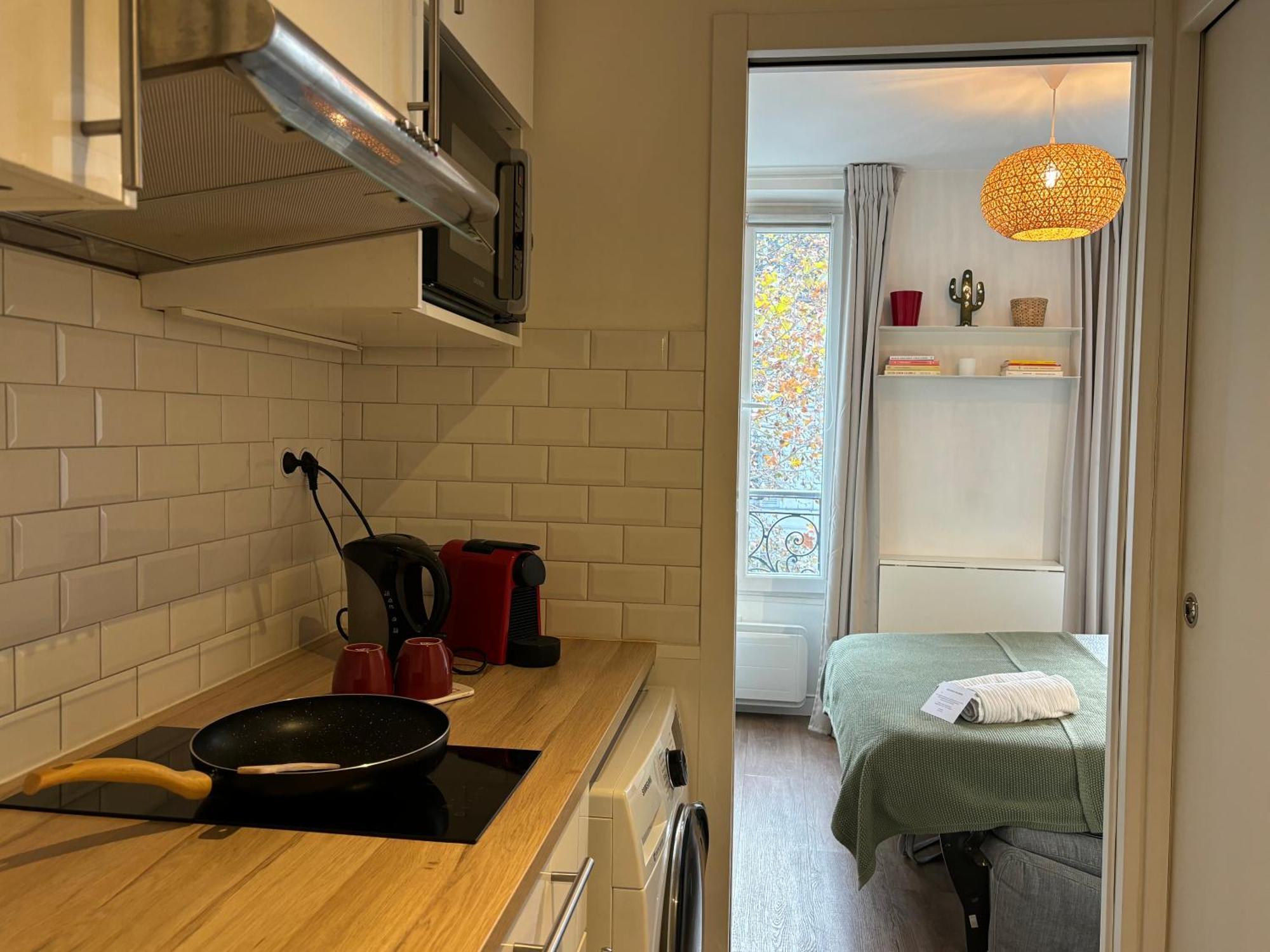 Clichy Studio Getaway - C70 ปารีส ภายนอก รูปภาพ